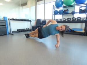 woman-doing-side-plank-pose